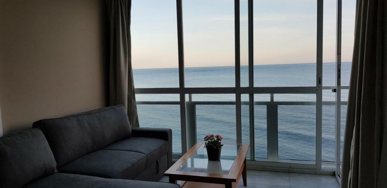 Apartamento Autentico La Perla Playa Benalmádena Exterior photo